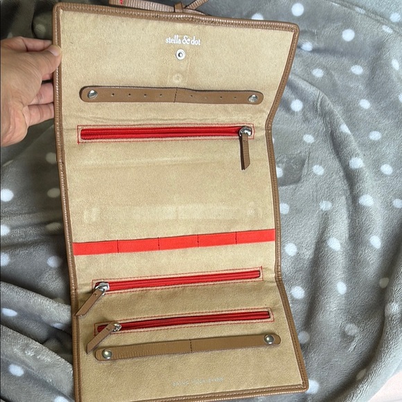Stella & Dot Jewelry Case - Picture 3 of 4